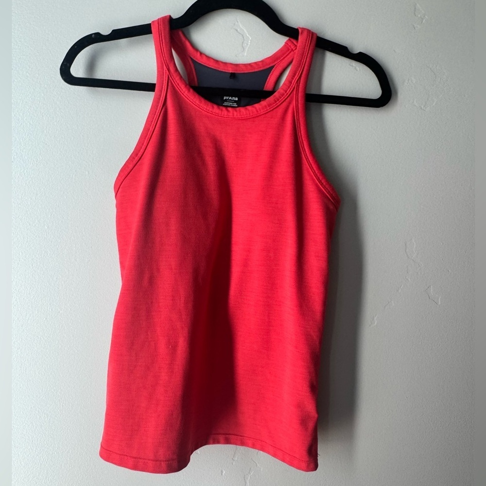 Prana Red Athletic Tank Yoga Racerback Built In Bra Activewear XS Clean Girl
